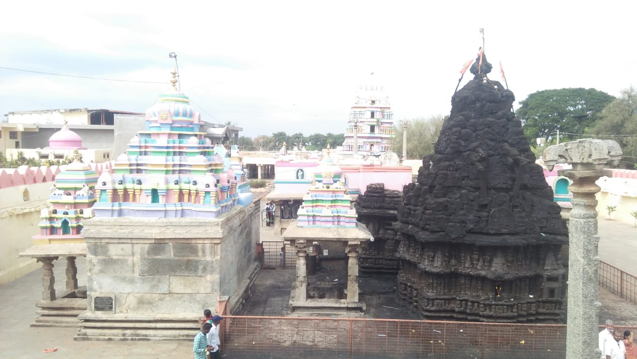 Chitradurga pancha peetagala odaku