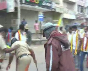 Chitradurga police safe from firing tyre