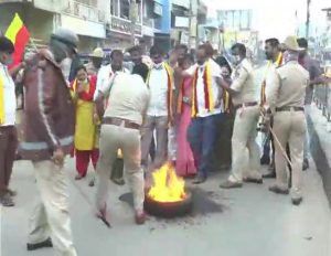 Chitradurga police safe from firing tyre